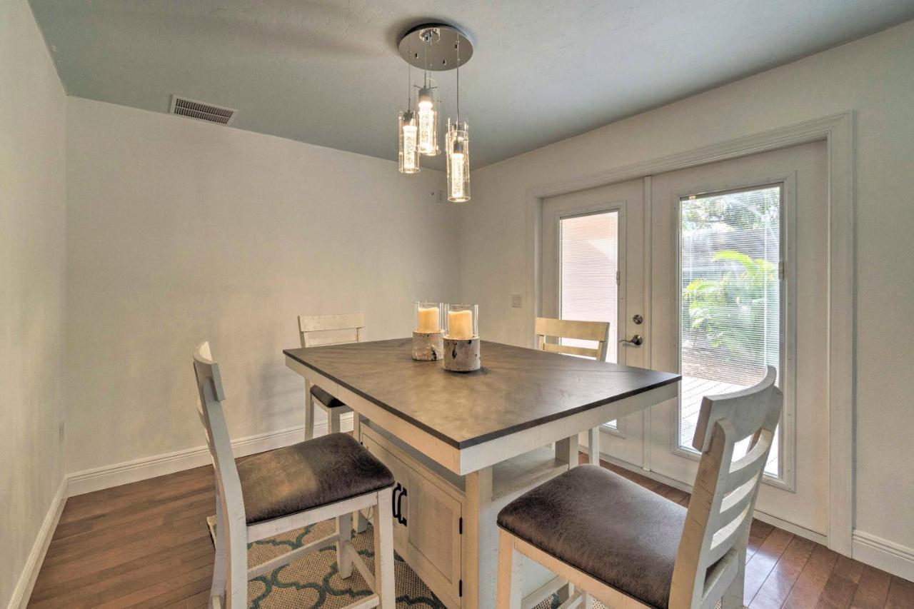 Bright Sarasota Bungalow - 5 Mi To Siesta Beach! Εξωτερικό φωτογραφία