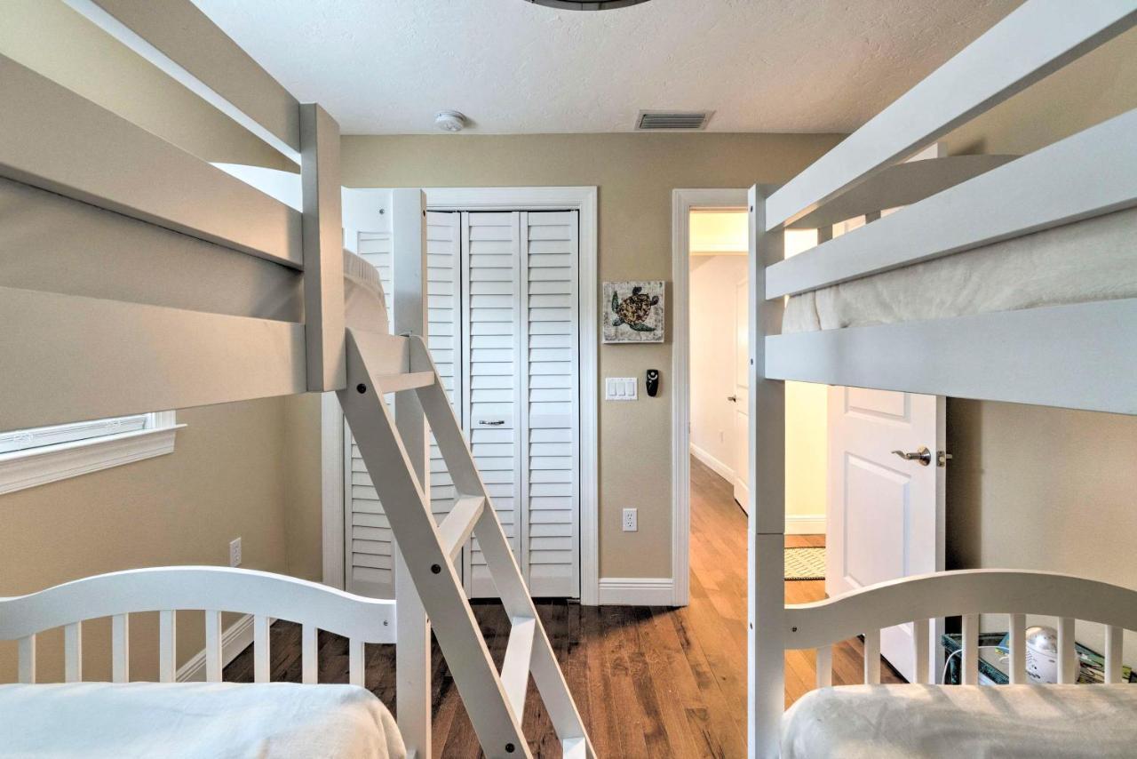 Bright Sarasota Bungalow - 5 Mi To Siesta Beach! Εξωτερικό φωτογραφία