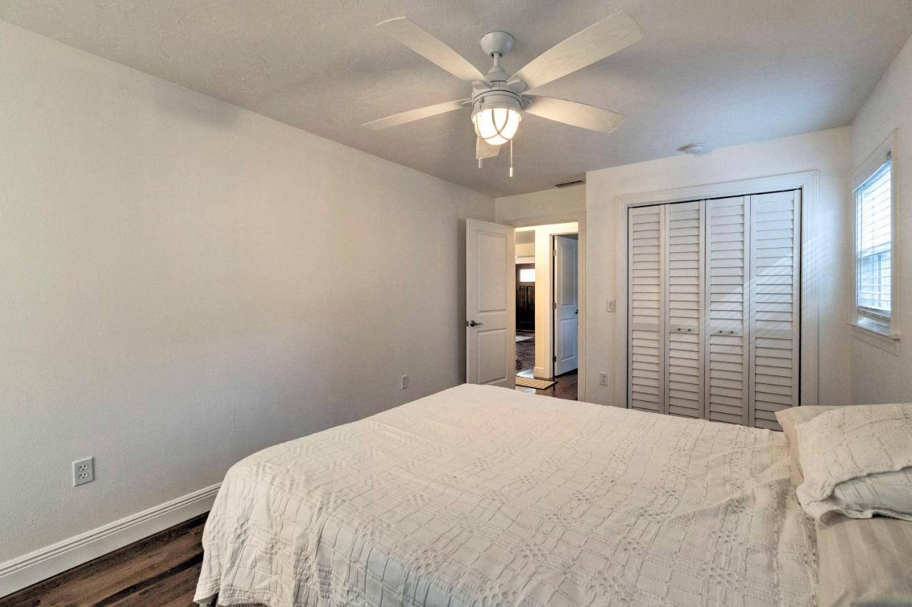 Bright Sarasota Bungalow - 5 Mi To Siesta Beach! Εξωτερικό φωτογραφία
